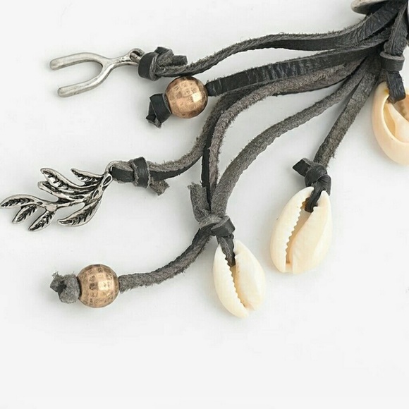 Artisan Seaside Conch Sea Shell Dangle Earrings - Picture 4 of 4